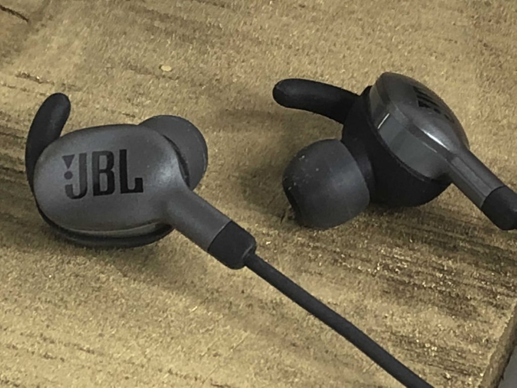 JBL Harman EVEREST 110 GA Wireless In-Ear Headphones9