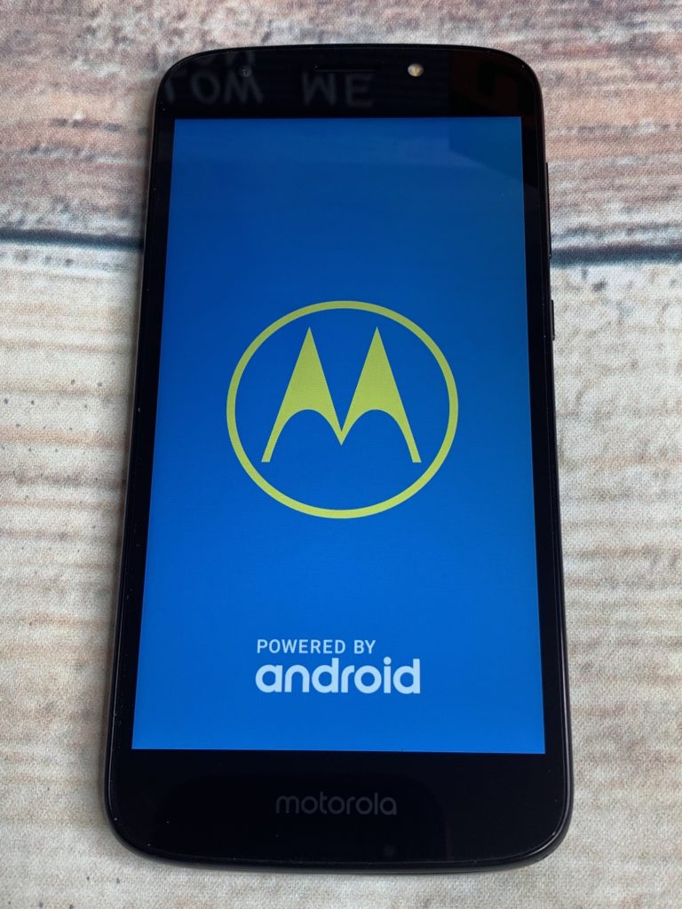 Boost Mobile's New Moto e5 plus Just in Time for Christmas11