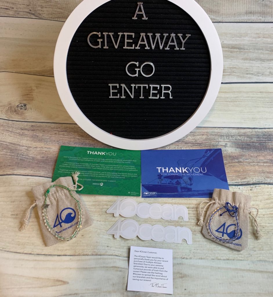 Giveaway! Sea Turtle 2-Pound Pack One Bracelet, One Pound & Two 4Ocean Stickers