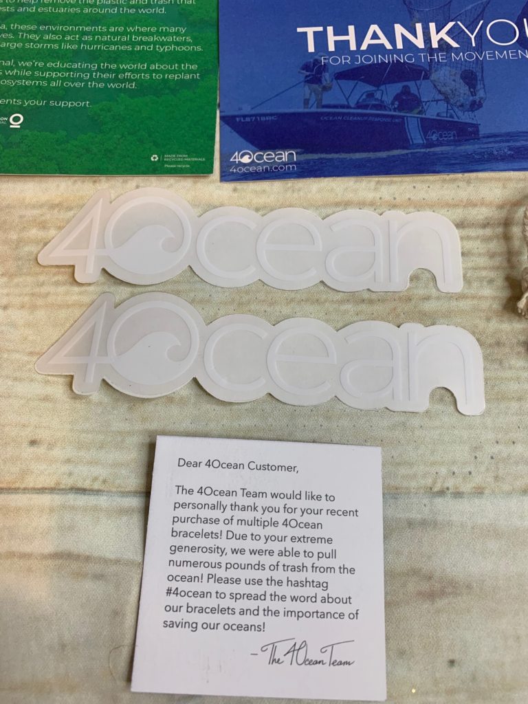 Giveaway! Sea Turtle 2-Pound Pack One Bracelet, One Pound & Two 4Ocean Stickers4